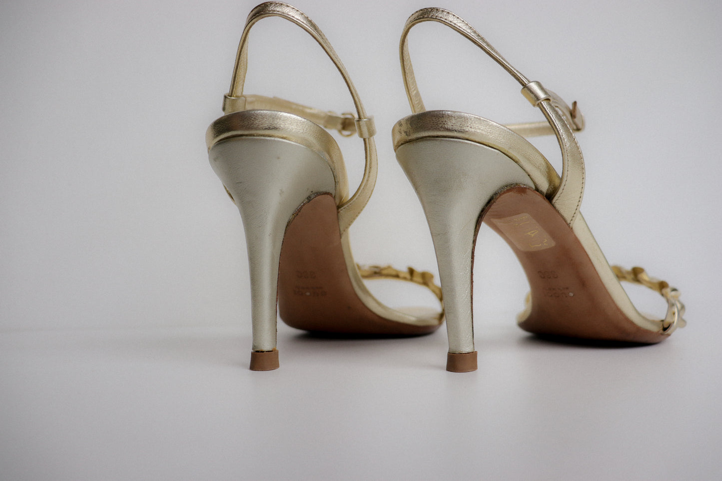 Vintage Gucci Buckle Sandals 38