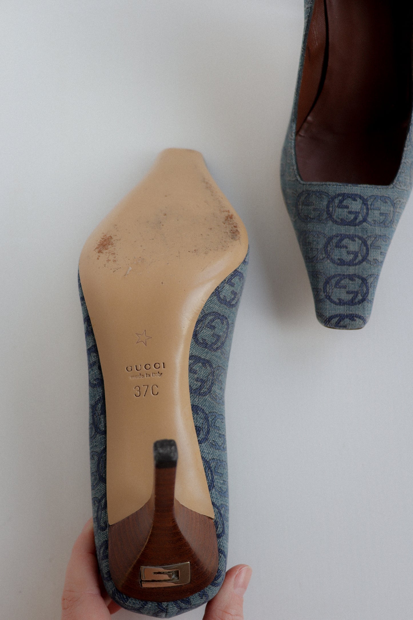Vintage Gucci Denim Heels 37