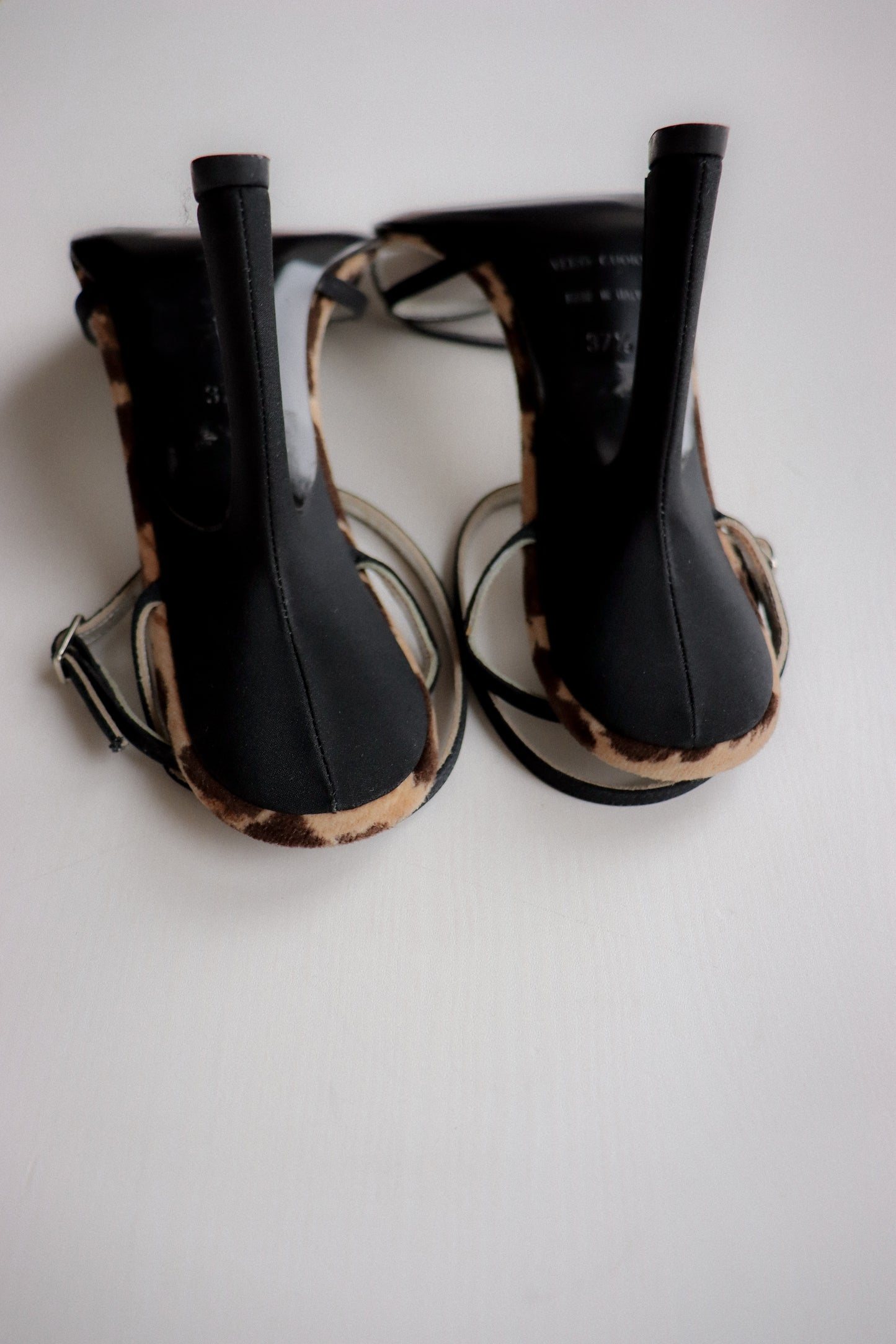 Vintage Dolce Gabbana Leo Sandals 37.5