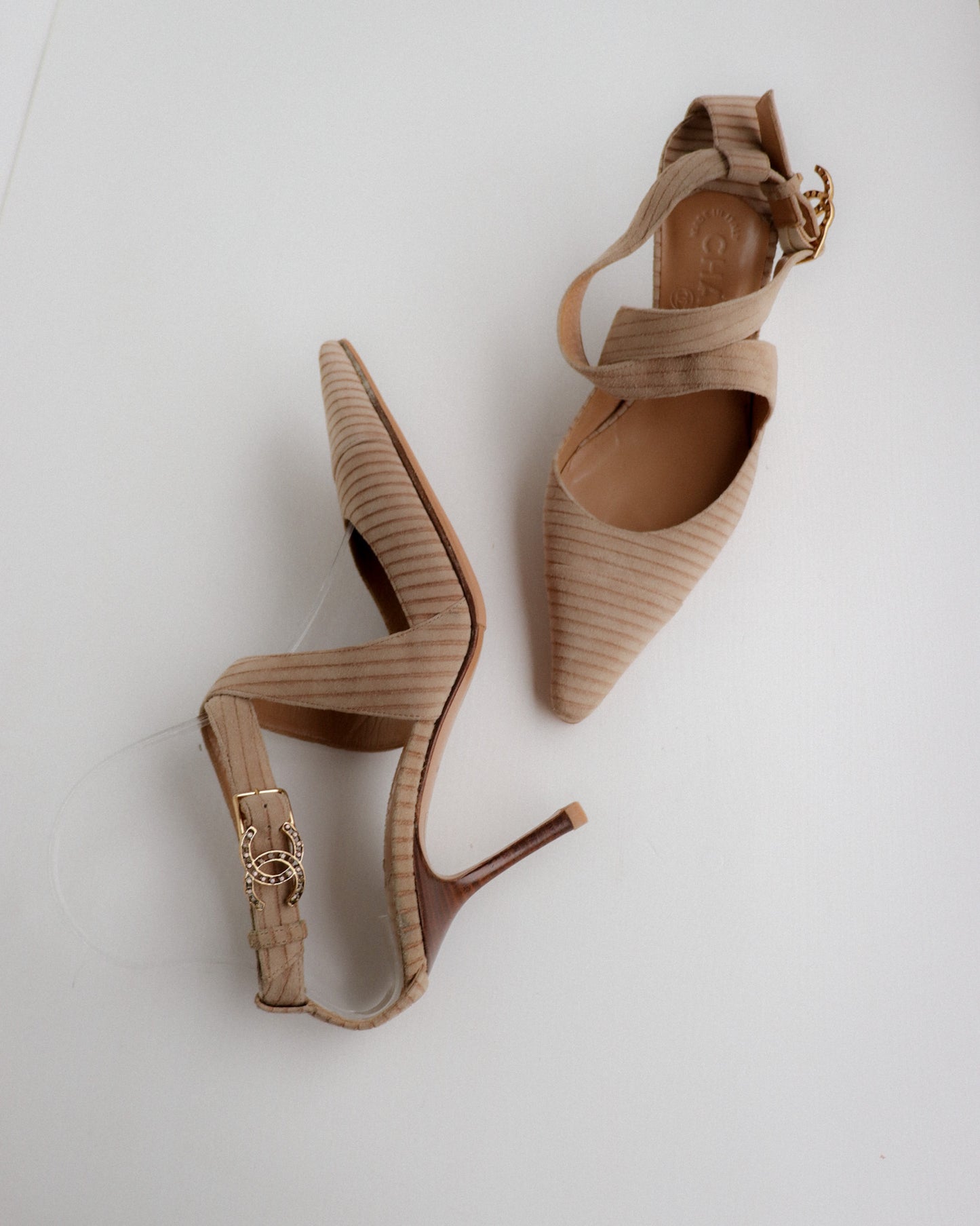 Vintage Chanel CC Heels 37