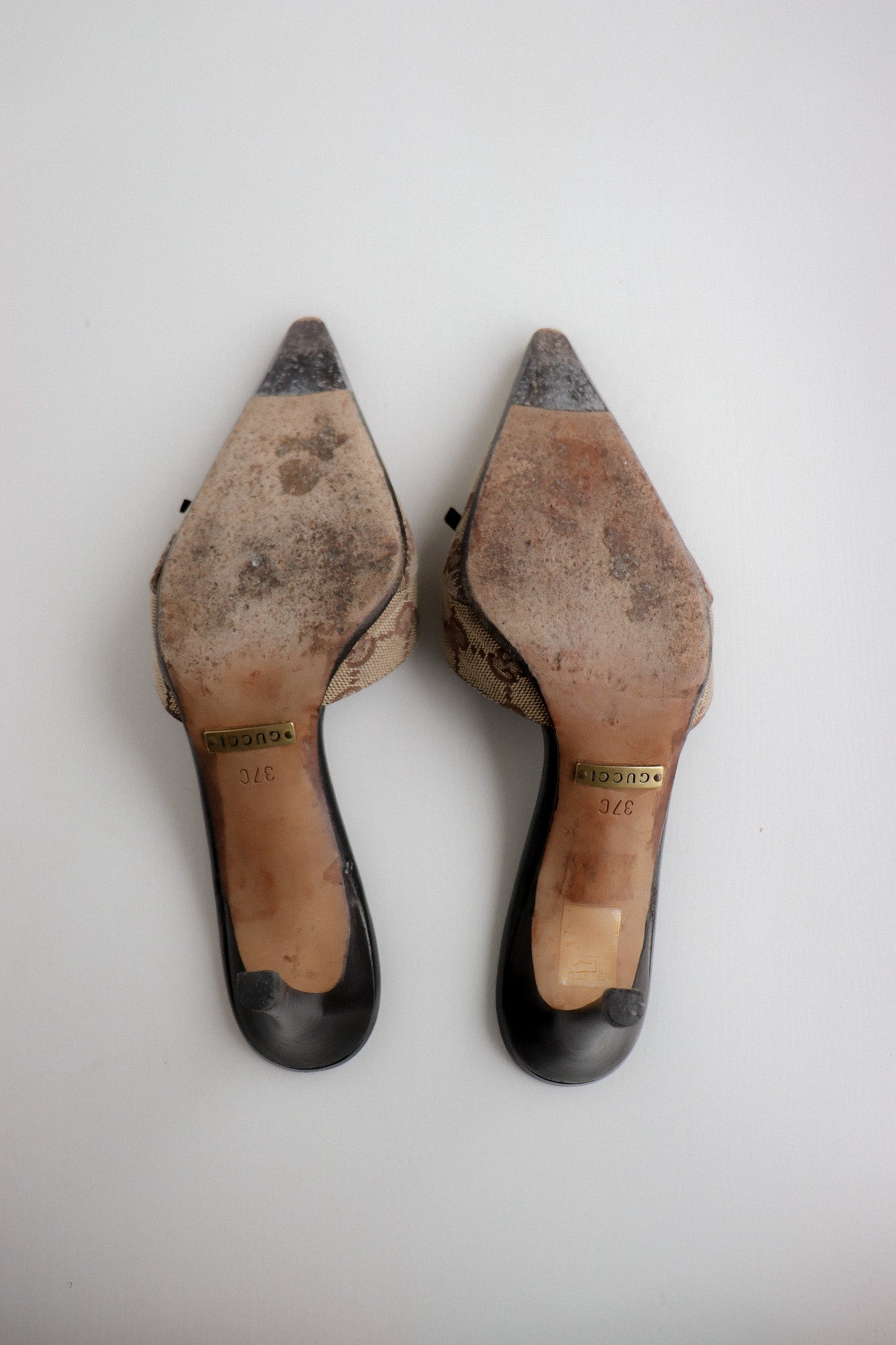 Vintage Gucci Bow Mules 37