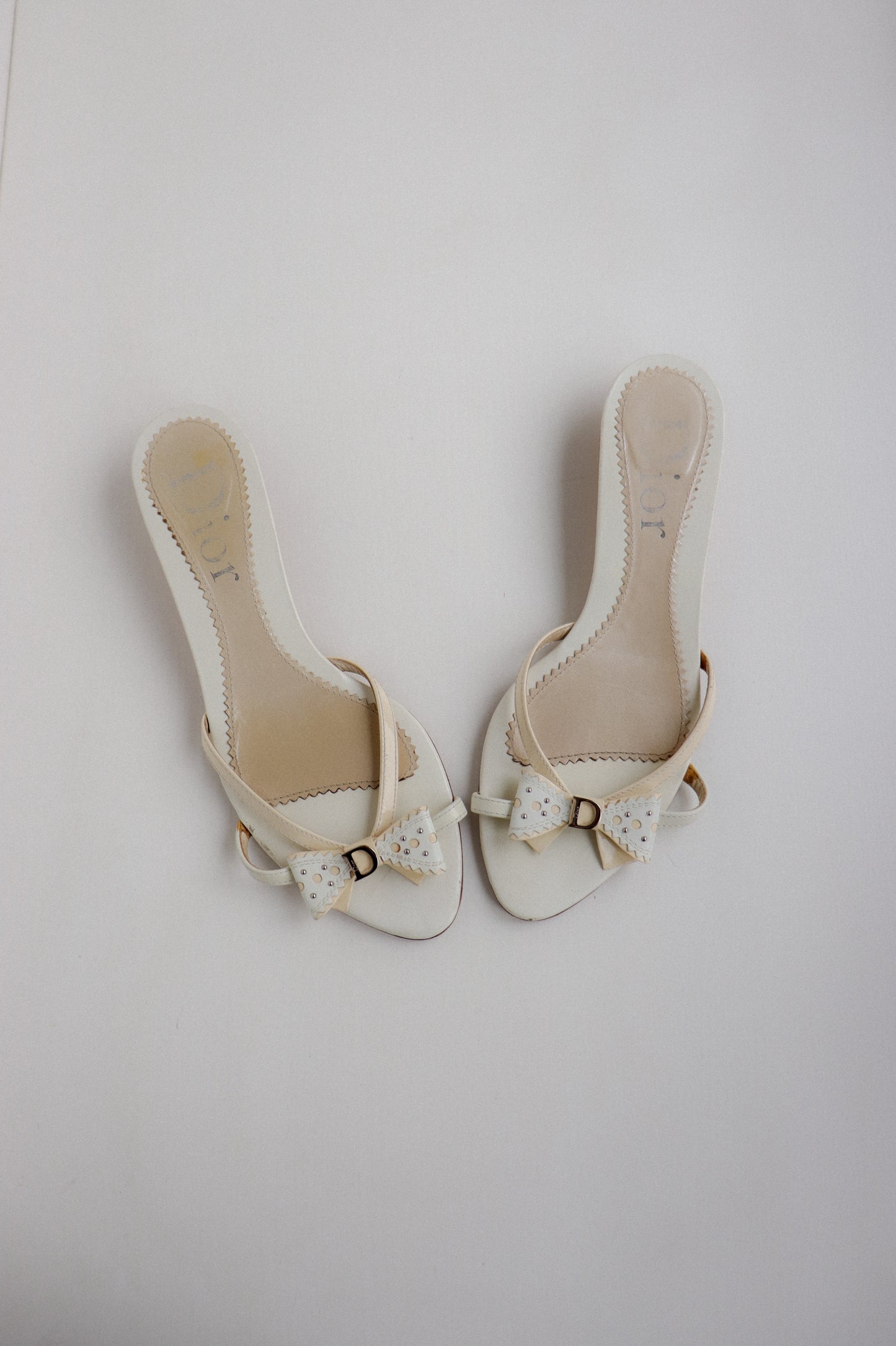 Vintage Dior D'trick Kitten Heels 40.5