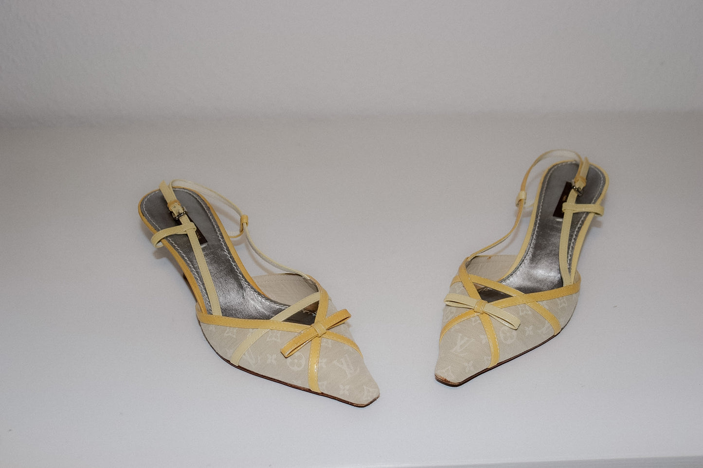 Vintage Louis Vuitton Kitten Heels 37