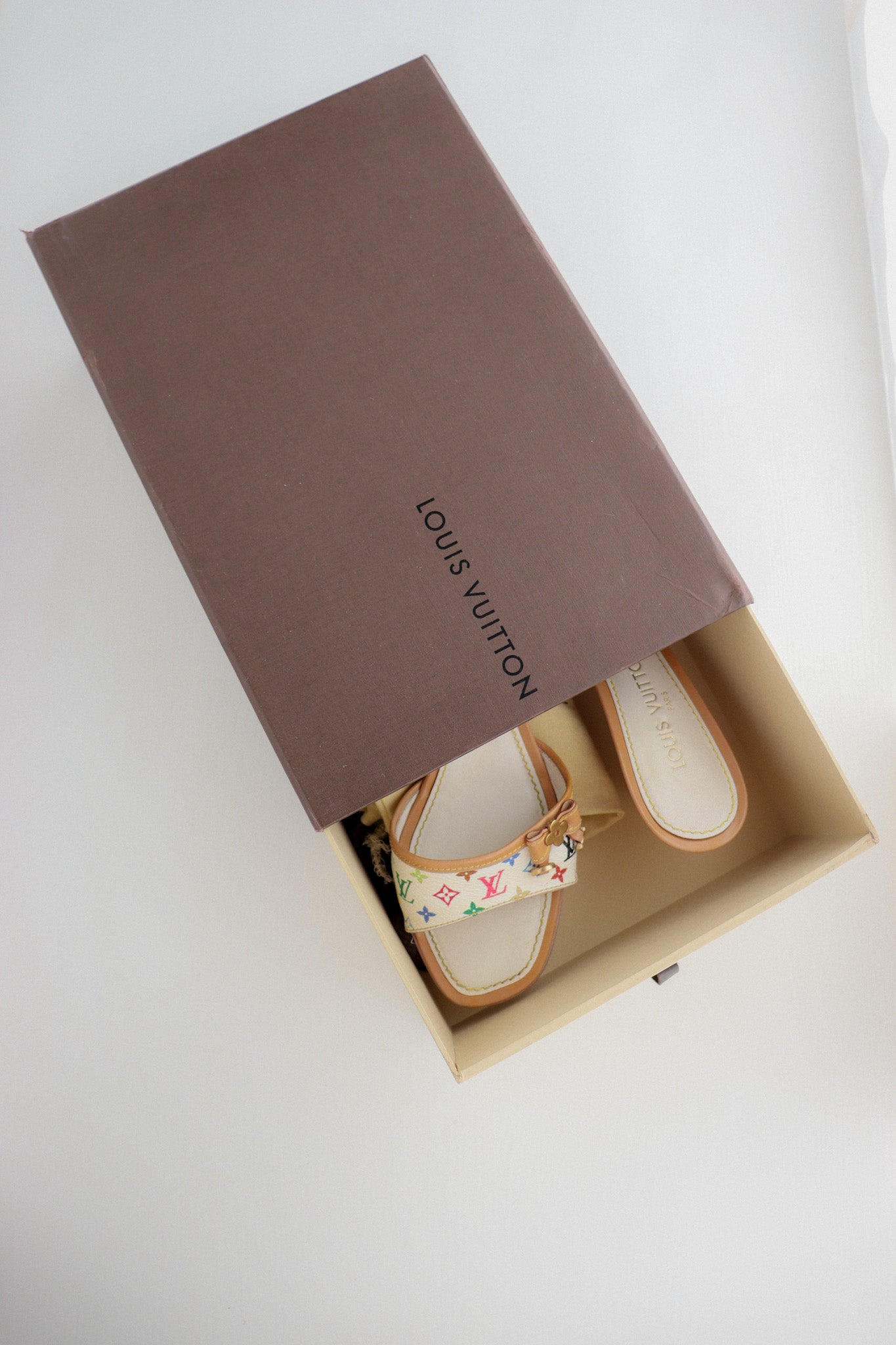 Louis Vuitton Takashi Blossom 37 Monogram Kitty Heels LV-1021P-0012 – MISLUX
