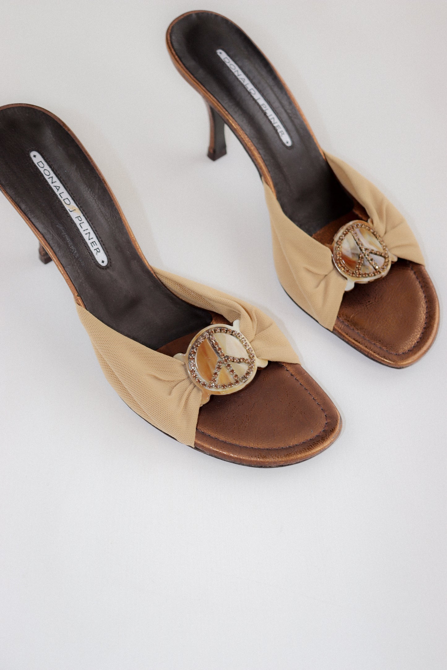 Vintage Donald Pliner Peace Mules US 9.5