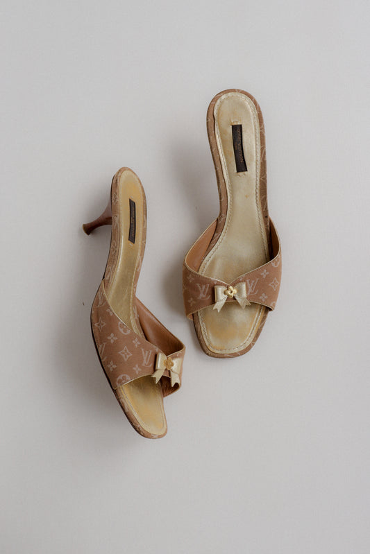 Vintage Louis Vuitton Mules 40
