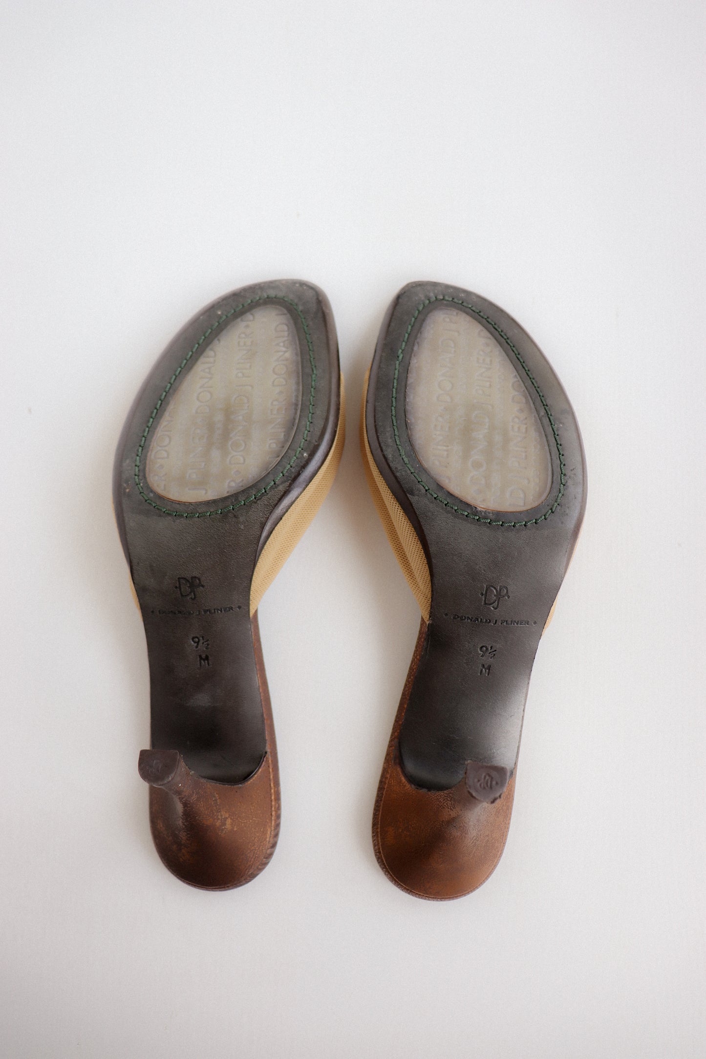 Vintage Donald Pliner Peace Mules US 9.5