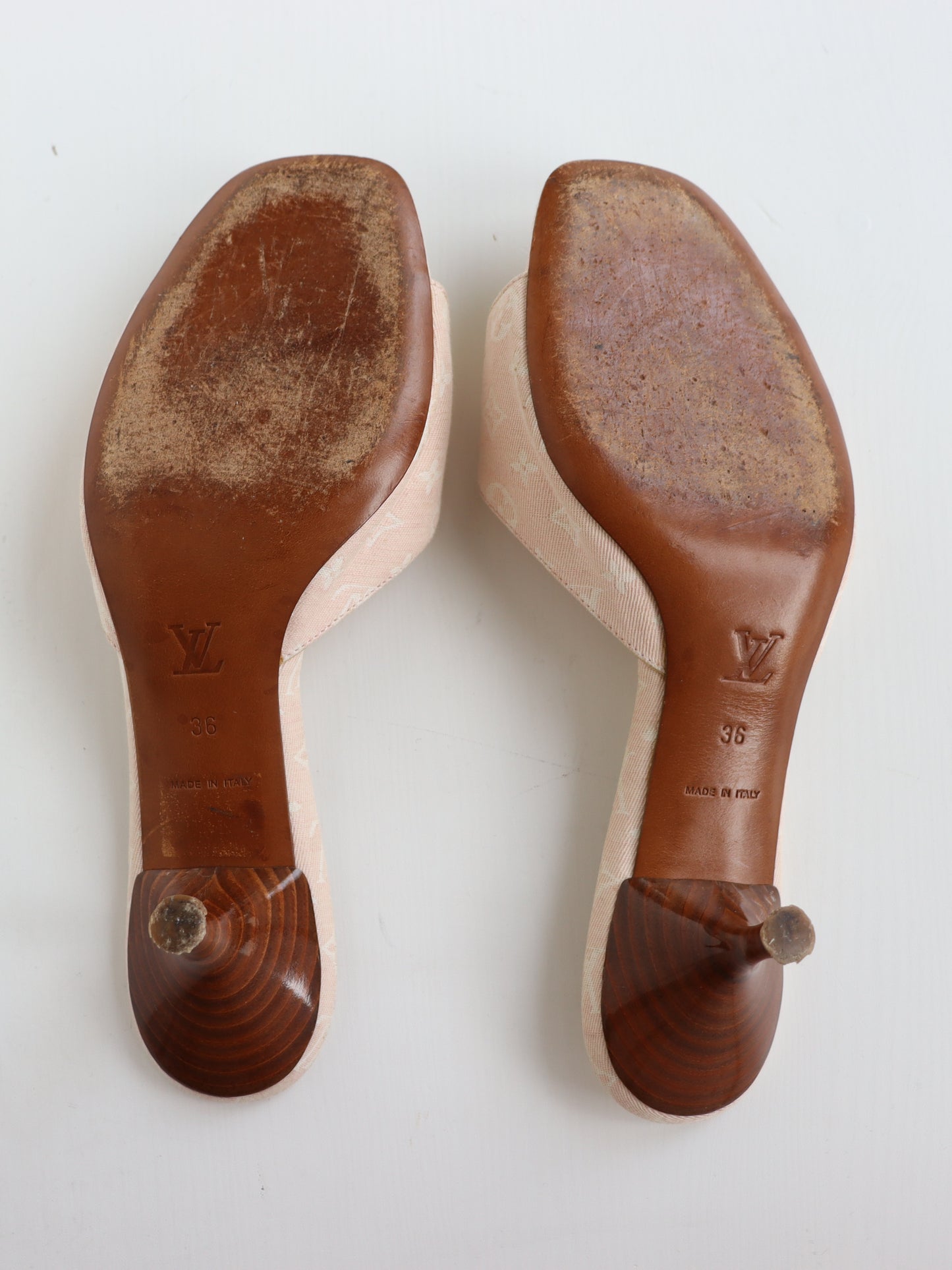 Vintage Louis Vuitton Angelique Mules 36