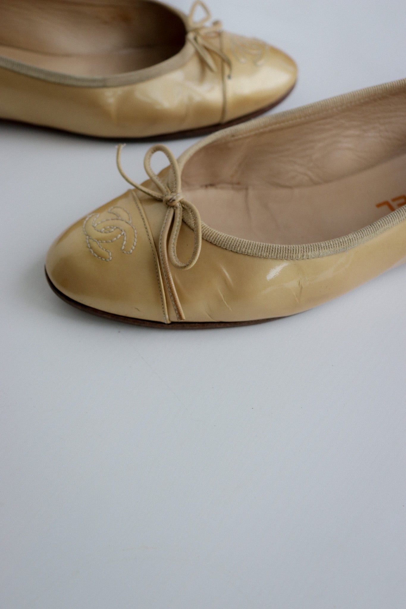 Vintage Chanel CC Ballet Flats 38