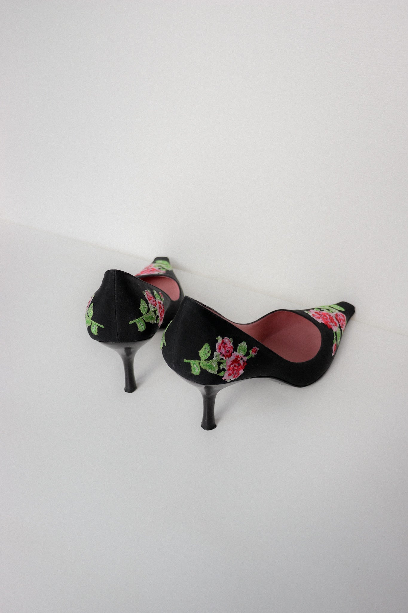 Vintage Moschino Rose Kitten Heels 38.5