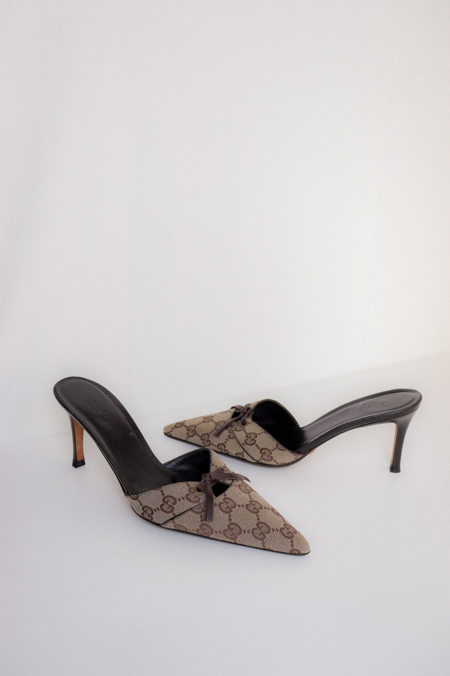 Vintage Gucci Mules Bow US 8