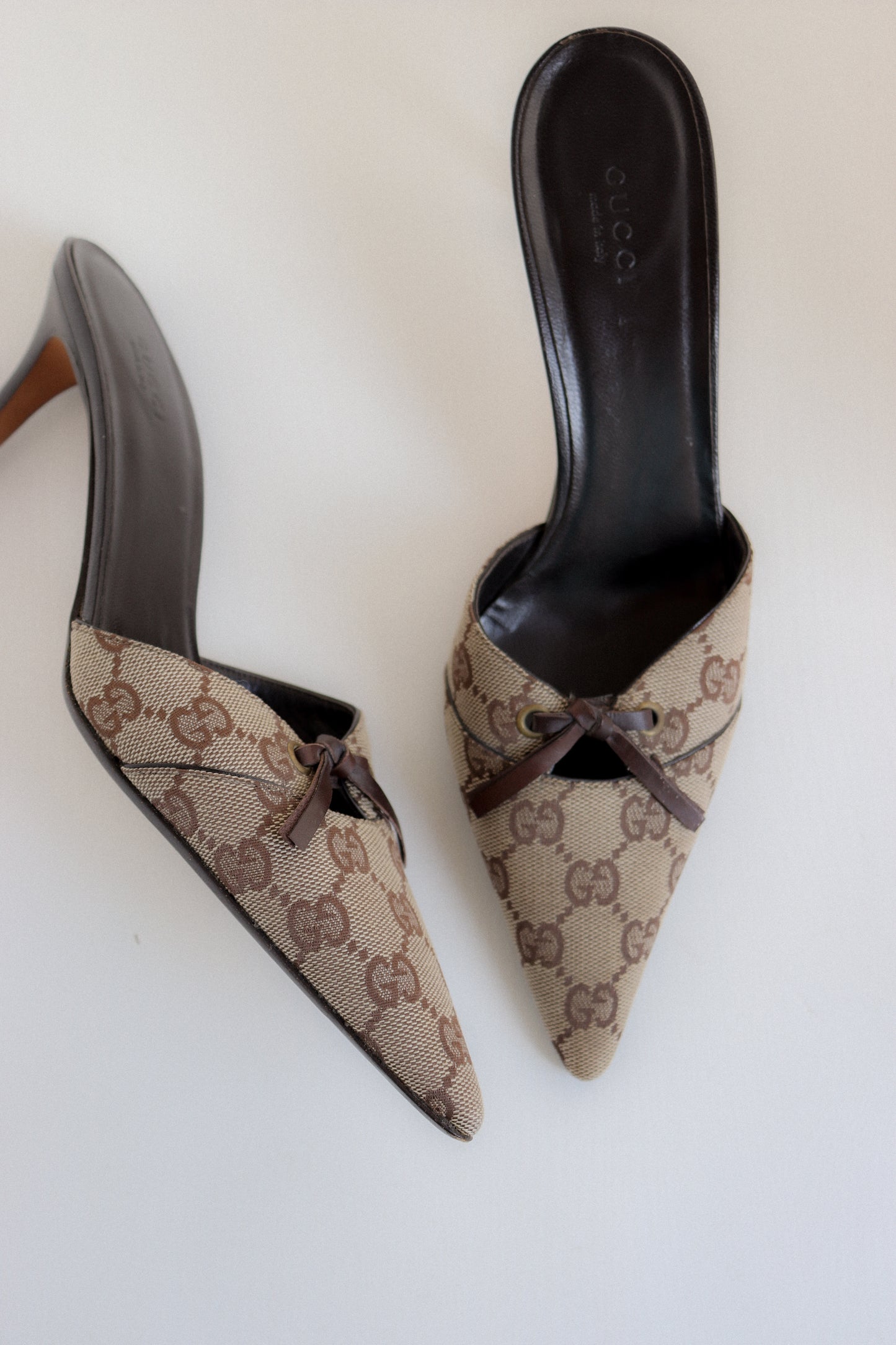 Vintage Gucci Mules Bow US 8