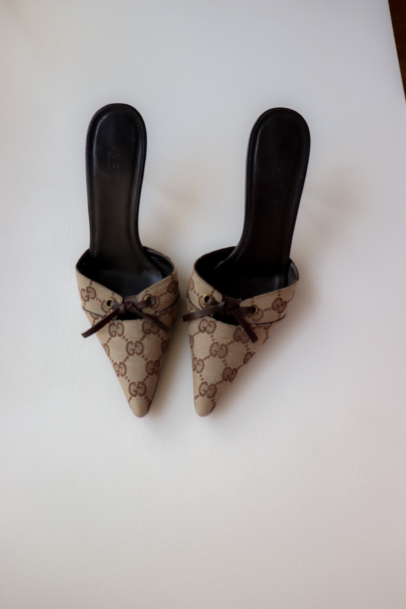 Vintage Gucci Bow Mules 37