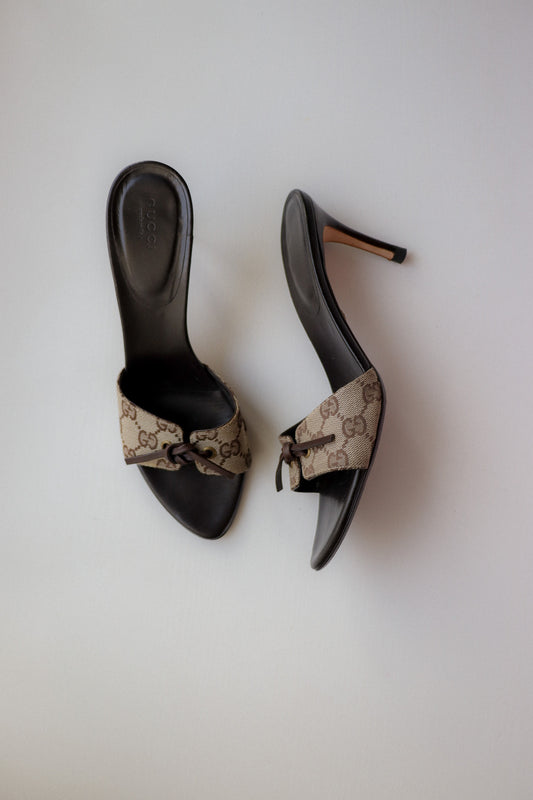 Vintage Gucci Bow Mules 38.5